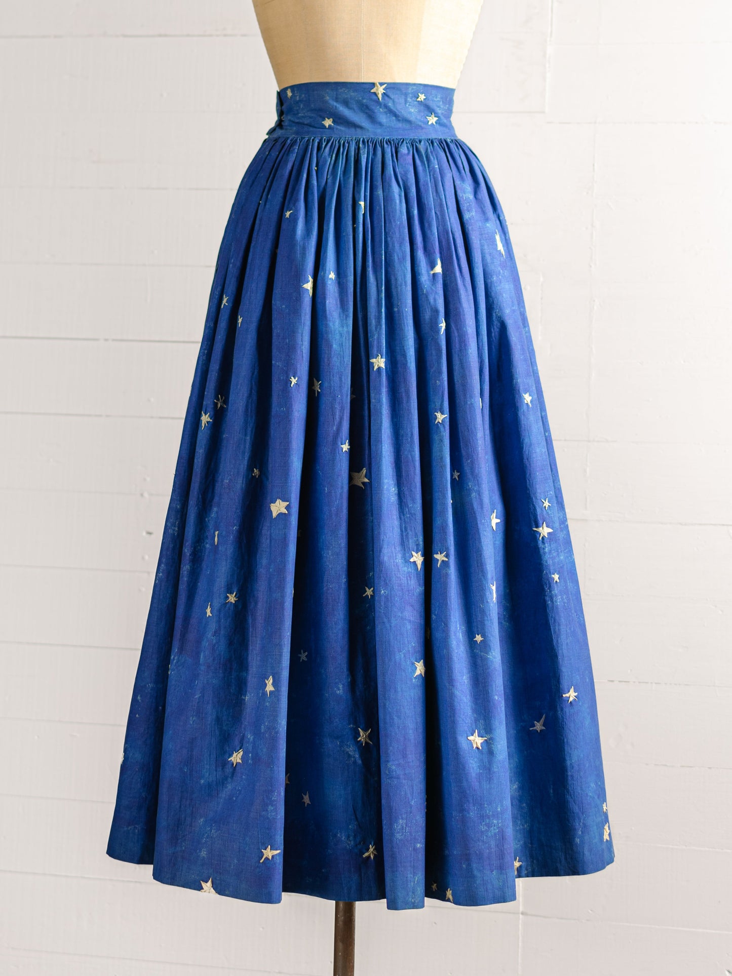 1940s Hand Painted & Embroidered Starry Night Skirt - Size M - Second Sight Vintage