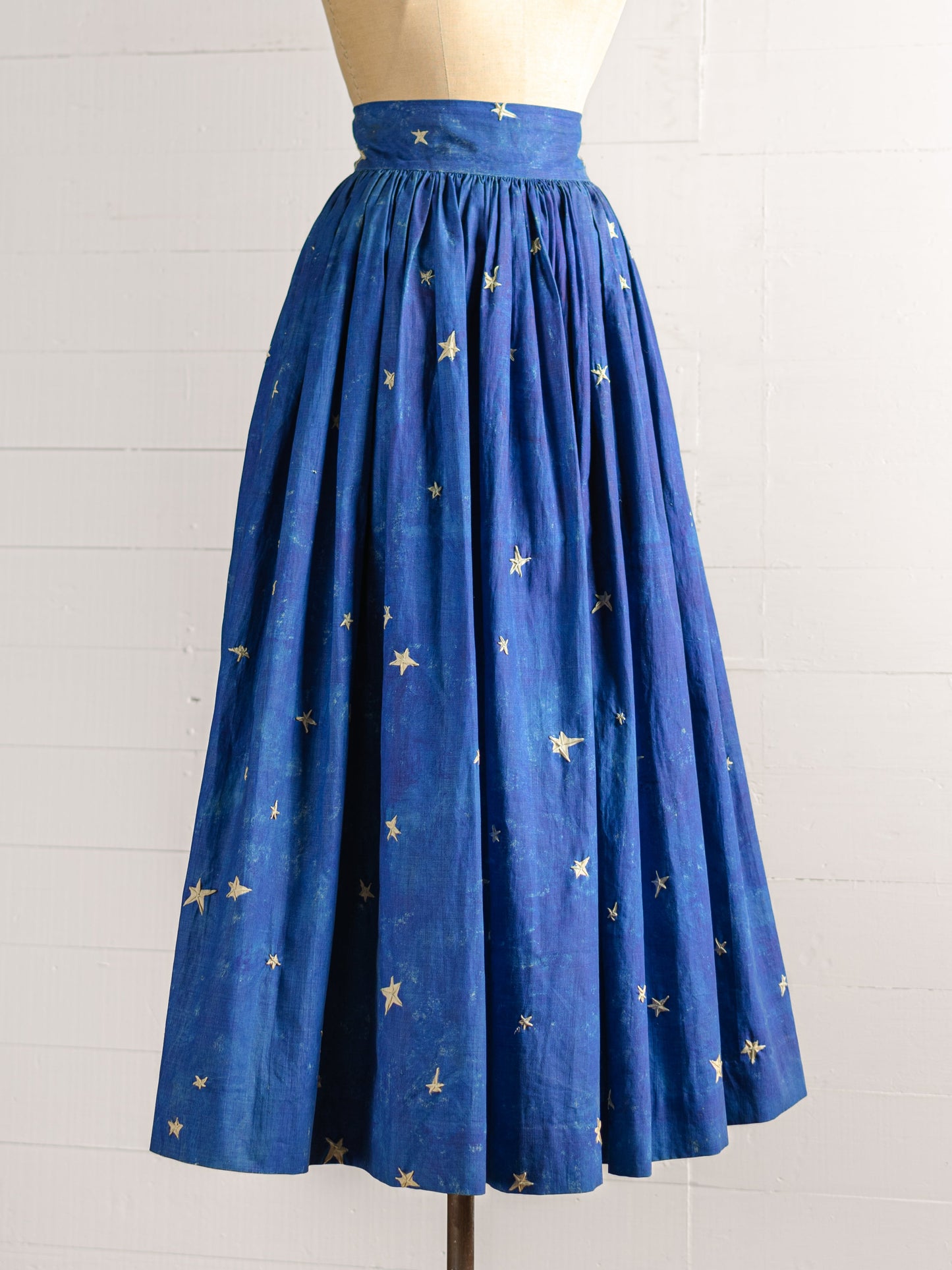 1940s Hand Painted & Embroidered Starry Night Skirt - Size M - Second Sight Vintage