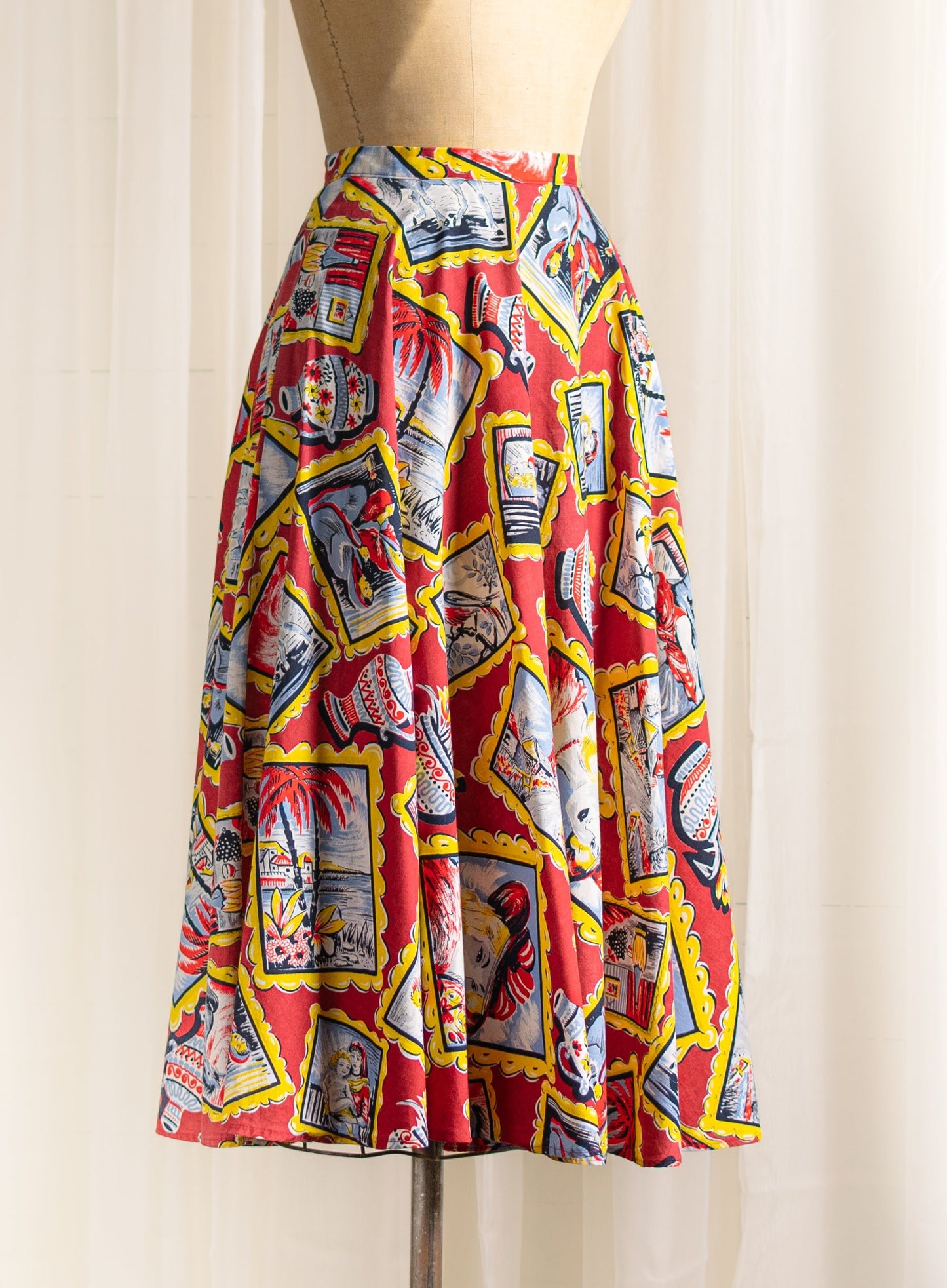 1950's Art Gallery Painting Print Cotton Circle Skirt - Size XS - Second Sight Vintage