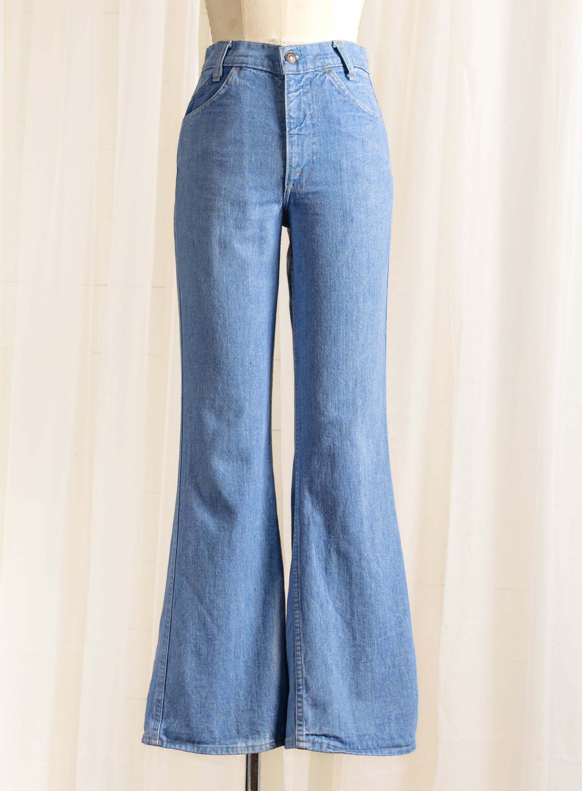 1970's Levi's Orange Tab Bell Bottom Jeans - Size XS - Second Sight Vintage