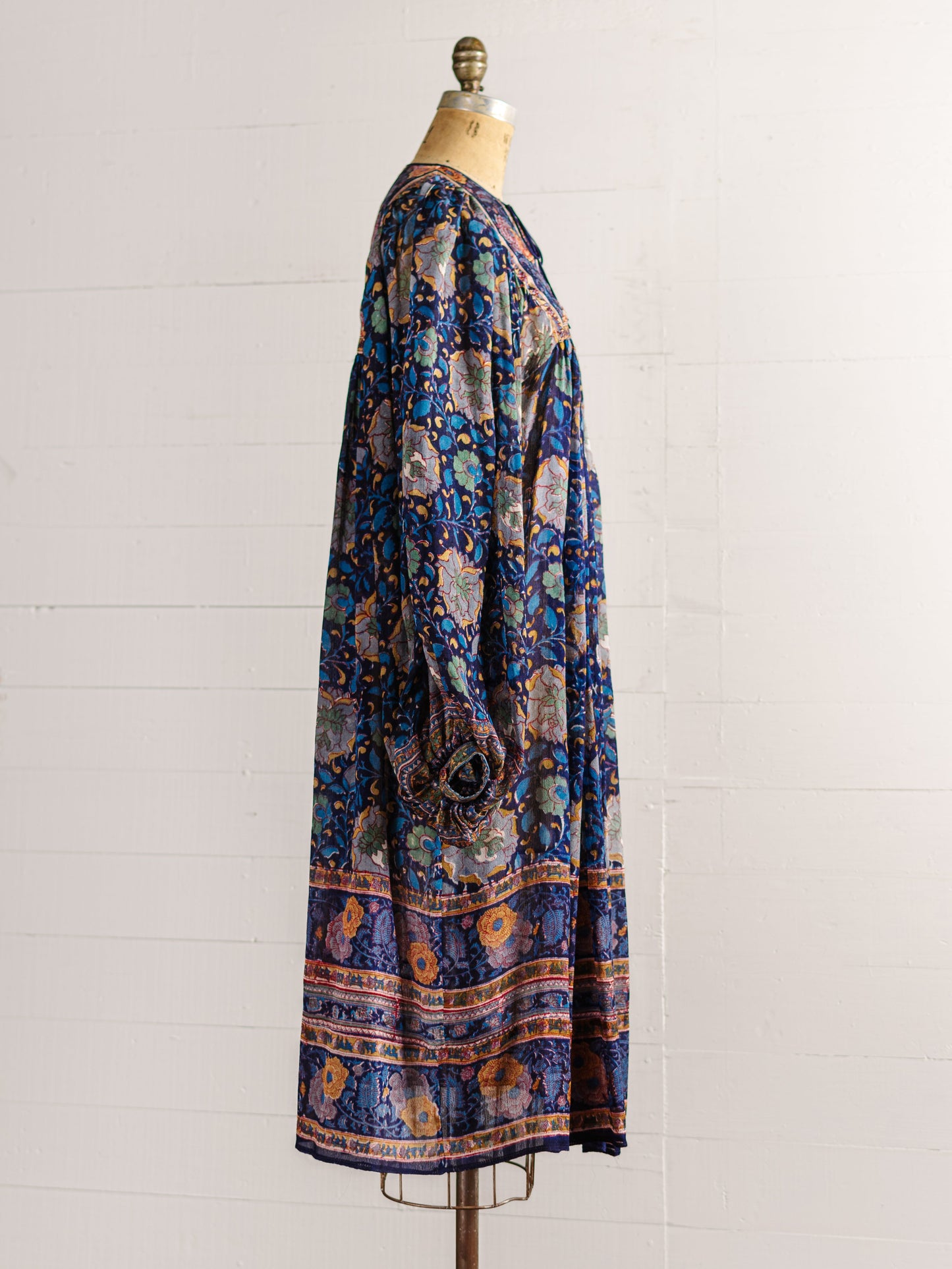 1970s Ritu Kumar For Judith Ann Blue & Orange Silk Indian Dress - Size S M L - Second Sight Vintage