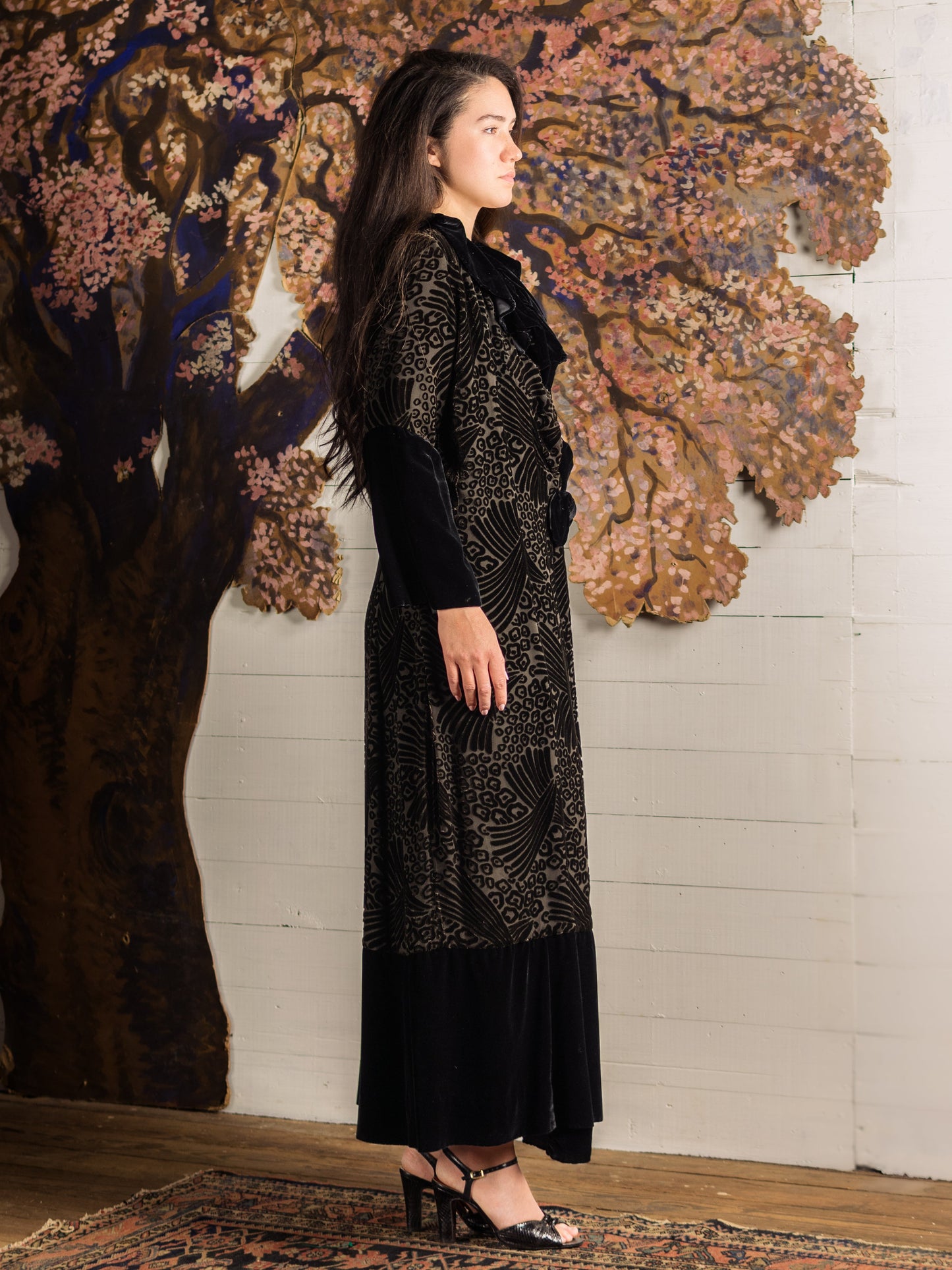 Antique 1920's Black Devoré Velvet Coat - Size S M L - Second Sight Vintage