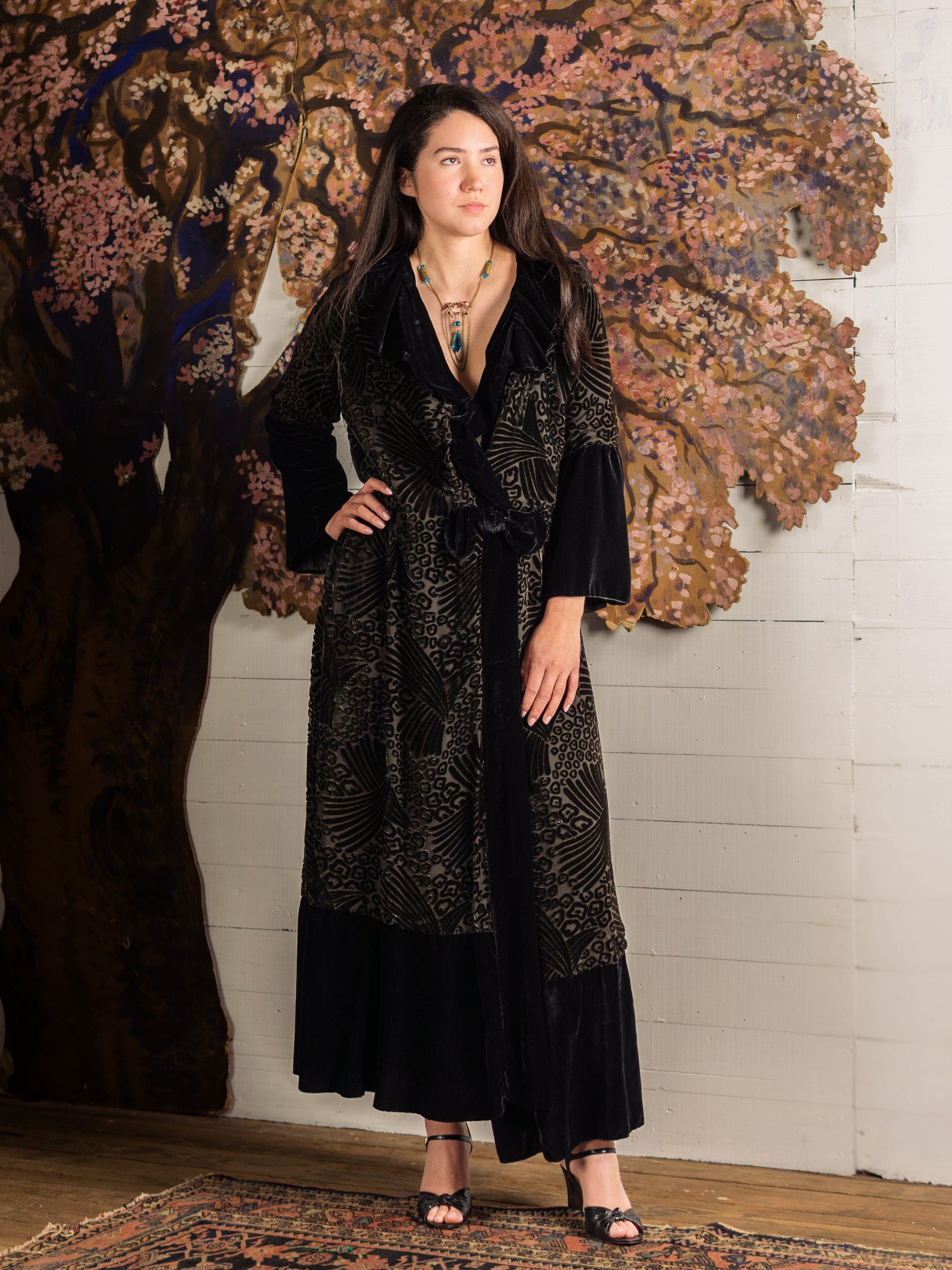 Antique 1920's Black Devoré Velvet Coat - Size S M L - Second Sight Vintage