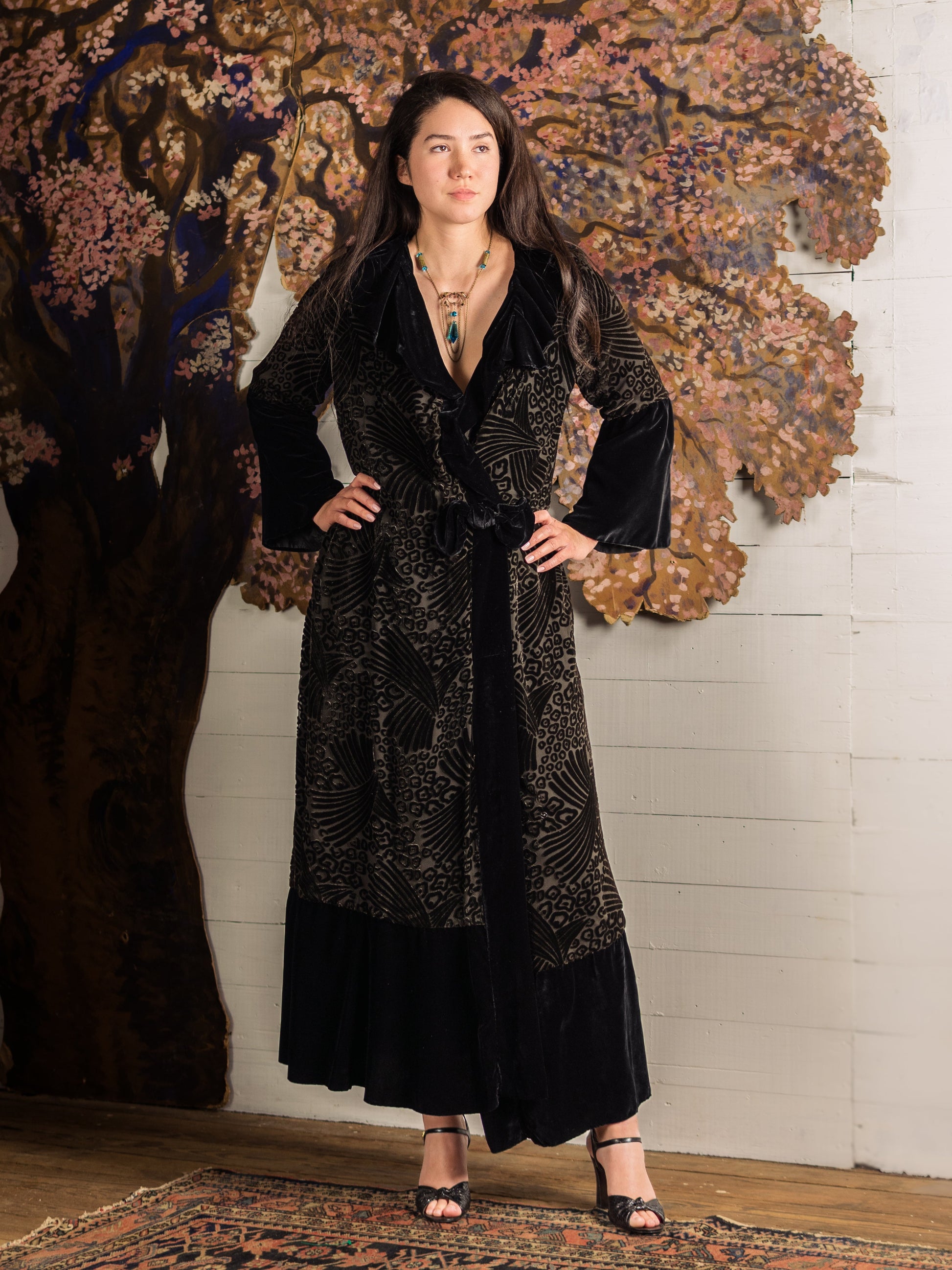 Antique 1920's Black Devoré Velvet Coat - Size S M L - Second Sight Vintage