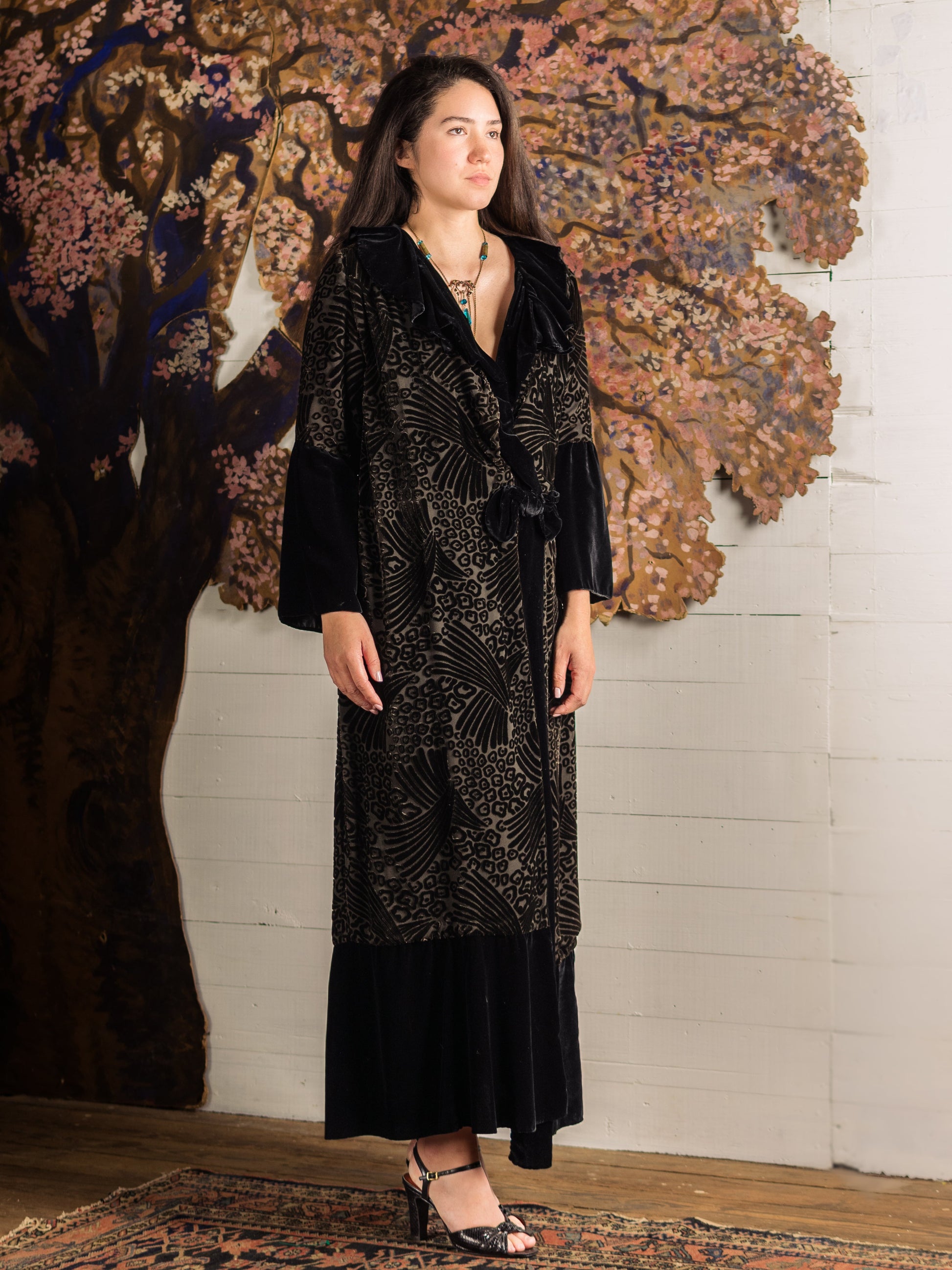 Antique 1920's Black Devoré Velvet Coat - Size S M L - Second Sight Vintage